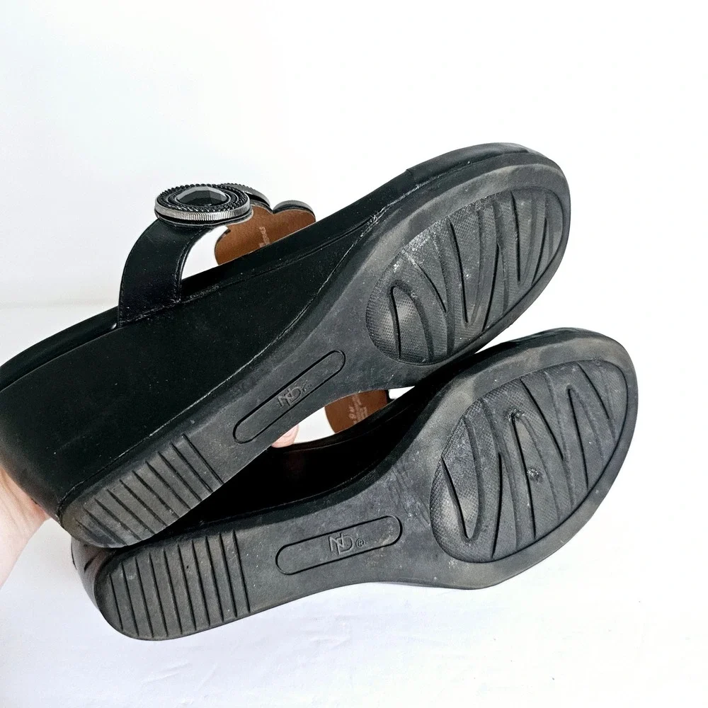 new directions sz heels